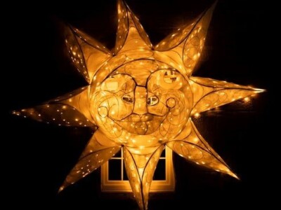 Lantern moon