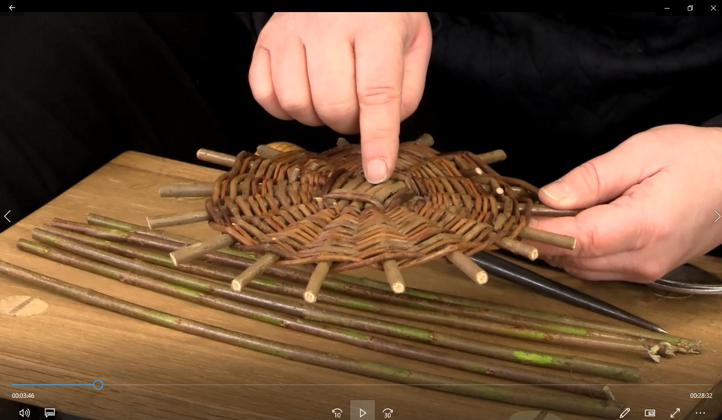 How to weave a round willow basket base Musgrove Willows