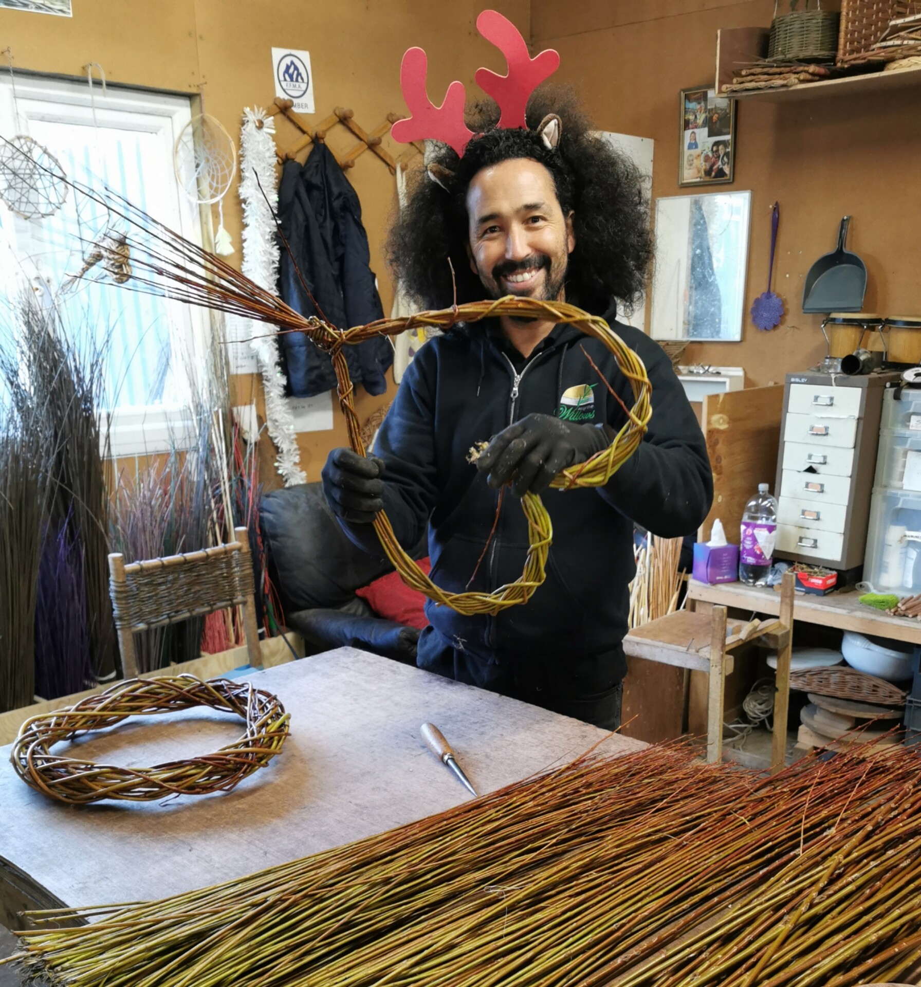Willow Rods Splints How to hide willow rod imperfections in a weave